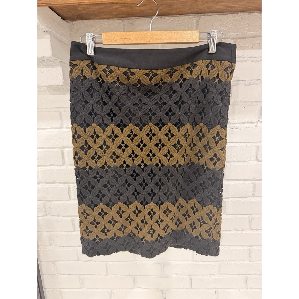Loft Ann Taylor midi black woven skirt size 10 business casual